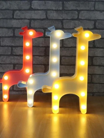 Giraffe Shape Light