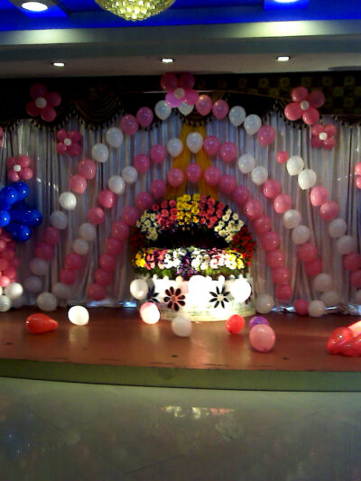 Royal Pink & Blue Banquet Stage Balloon Decoration
